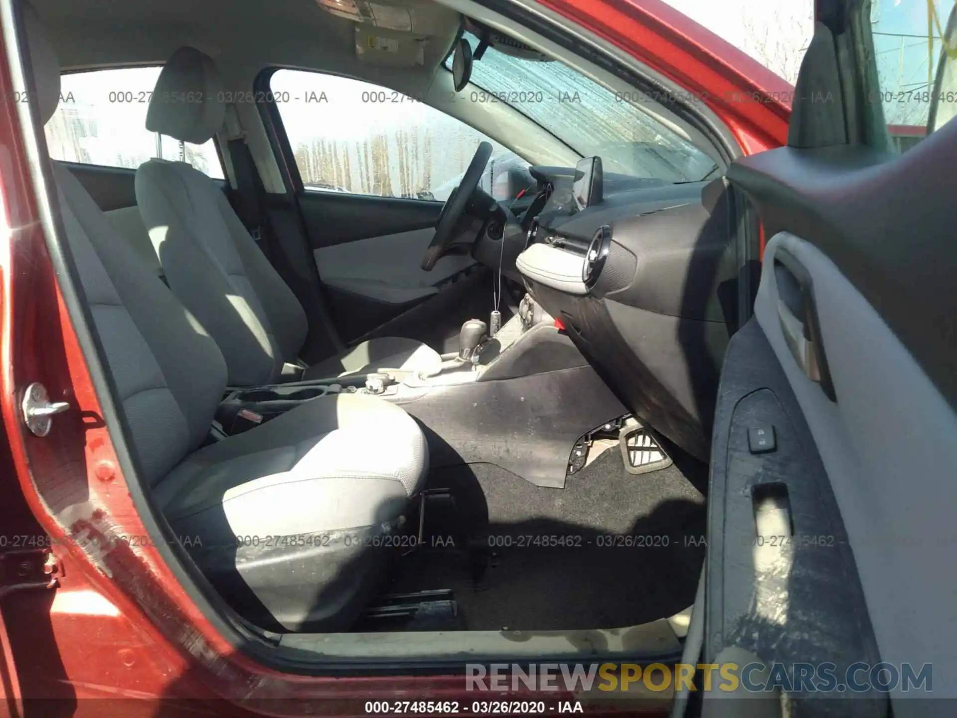 5 Photograph of a damaged car 3MYDLBYV4KY516215 TOYOTA YARIS 2019