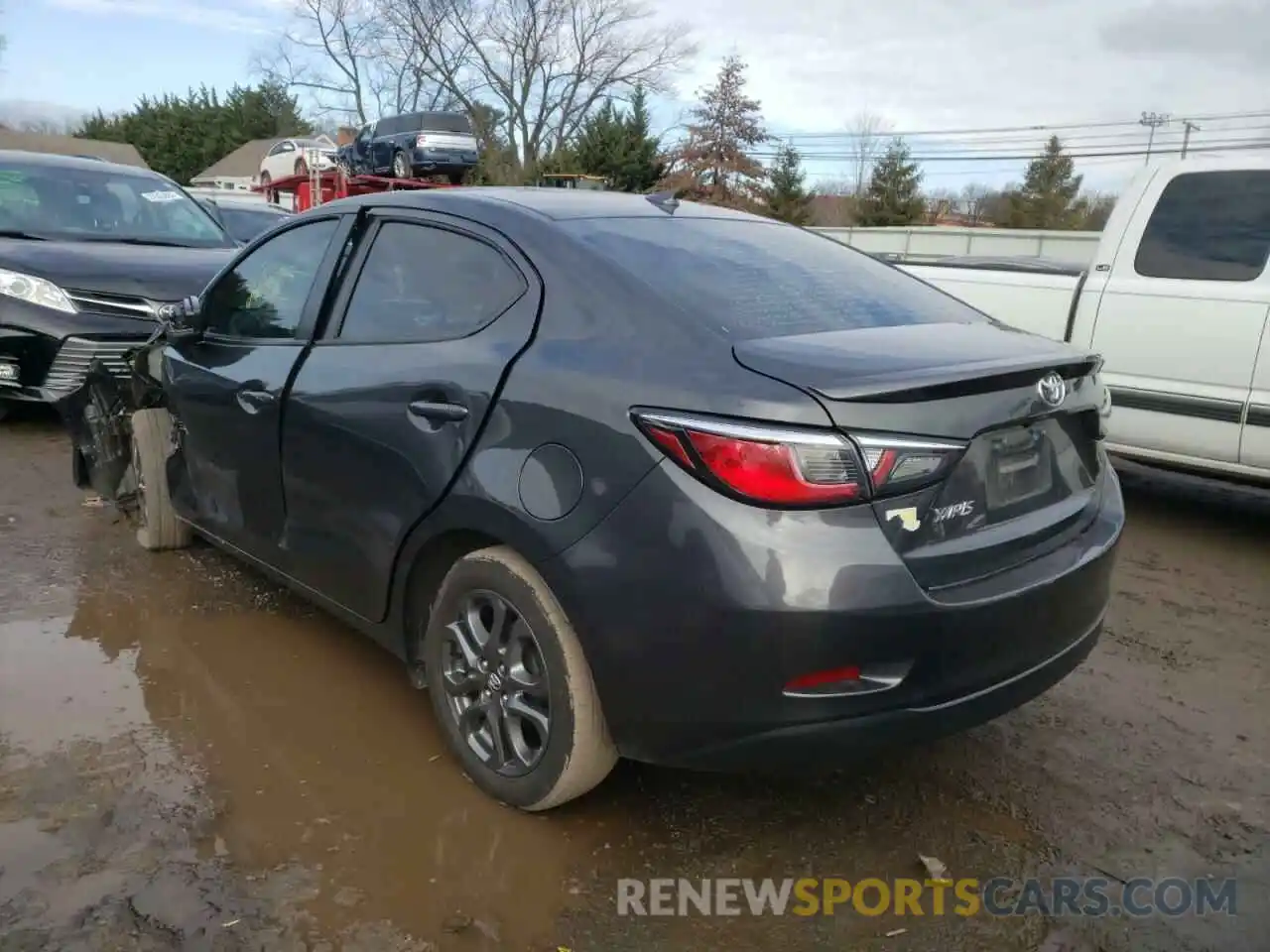 3 Photograph of a damaged car 3MYDLBYV4KY516313 TOYOTA YARIS 2019