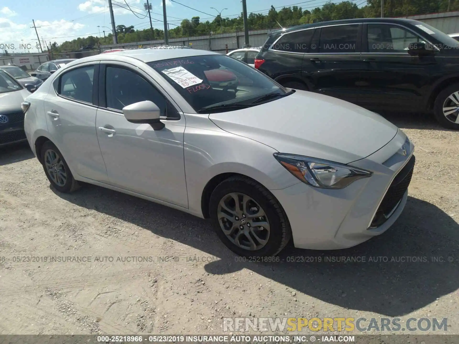 1 Photograph of a damaged car 3MYDLBYV4KY516344 TOYOTA YARIS 2019