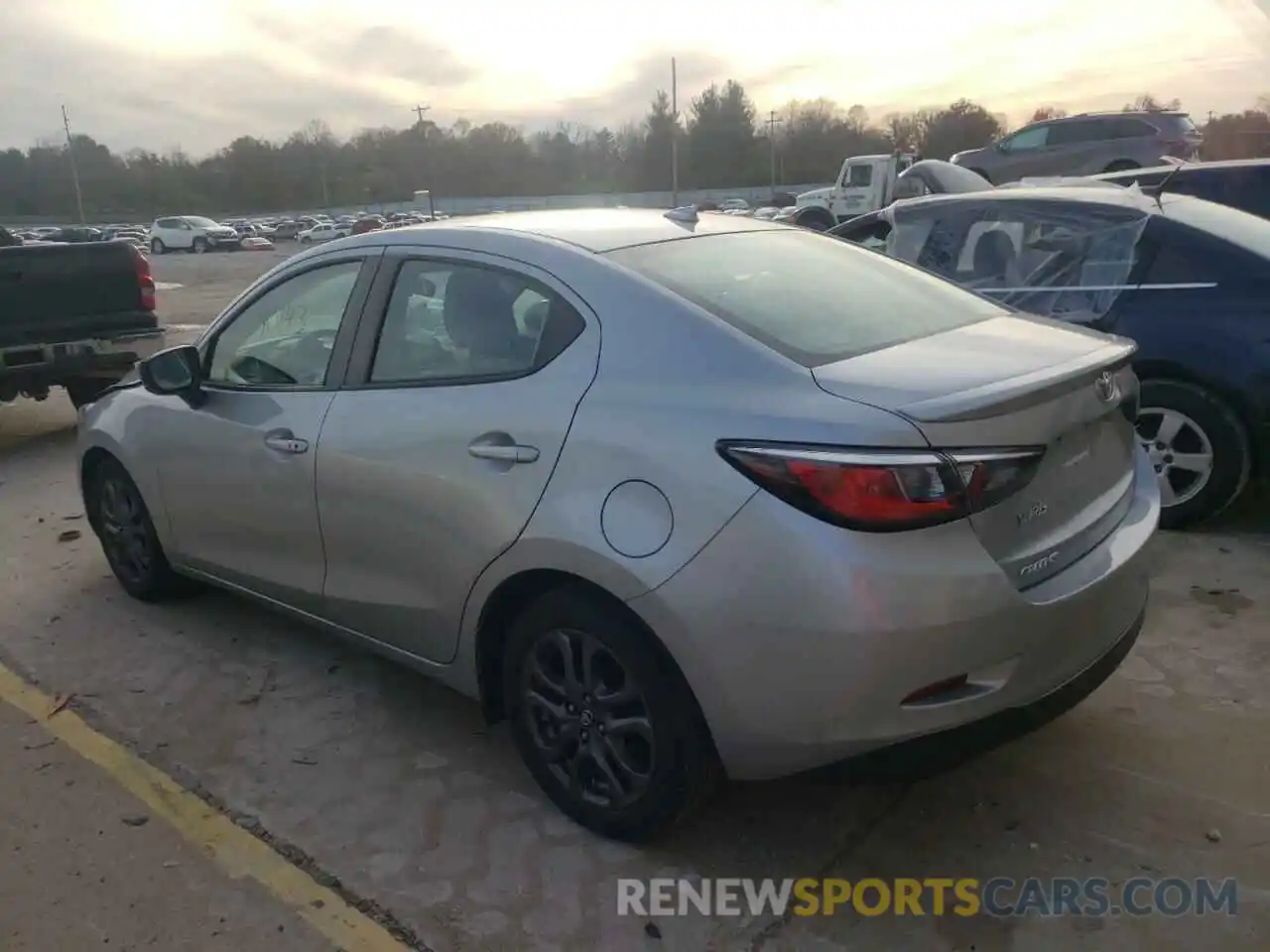 3 Photograph of a damaged car 3MYDLBYV4KY516604 TOYOTA YARIS 2019