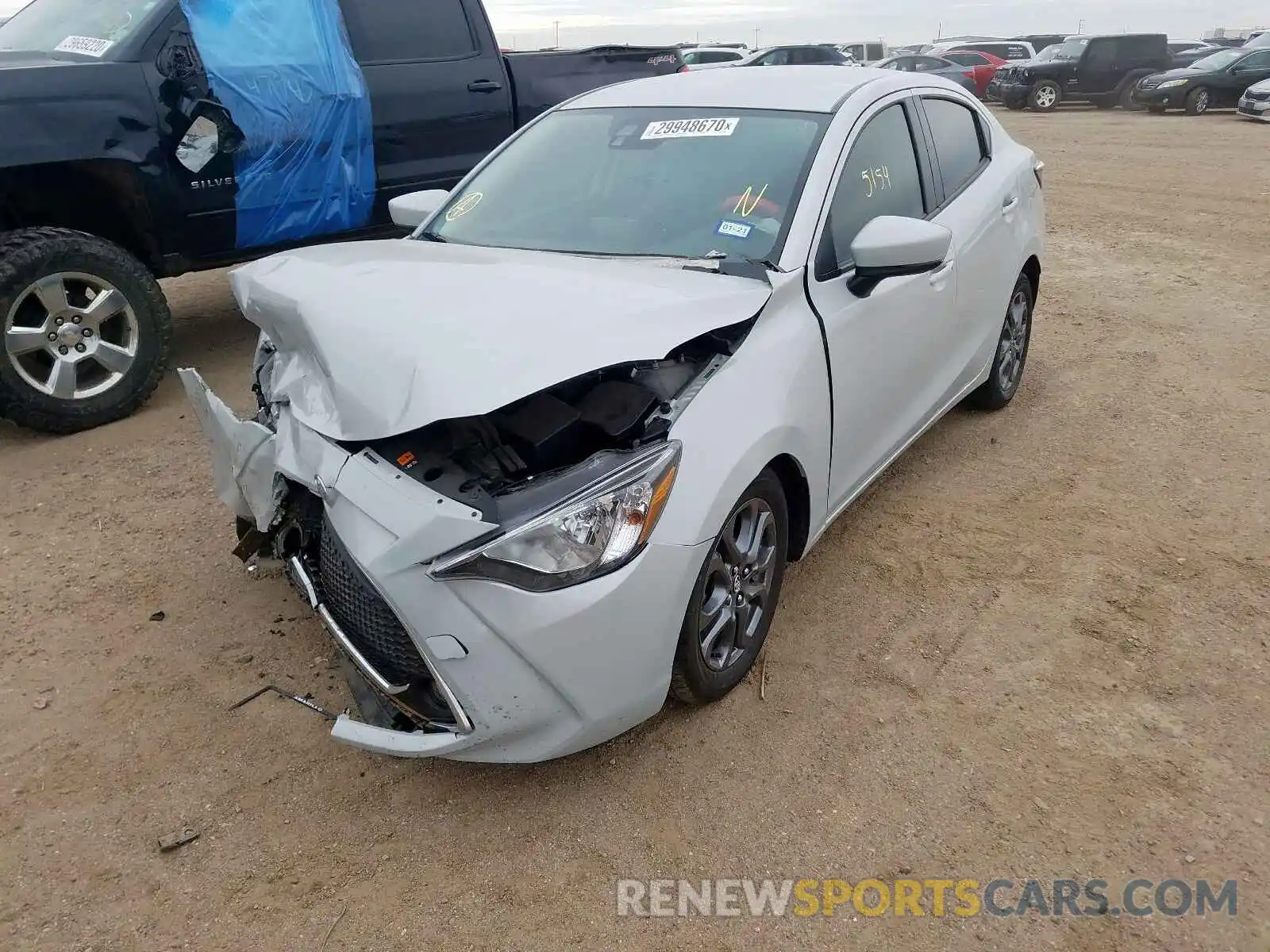 2 Photograph of a damaged car 3MYDLBYV4KY516652 TOYOTA YARIS 2019