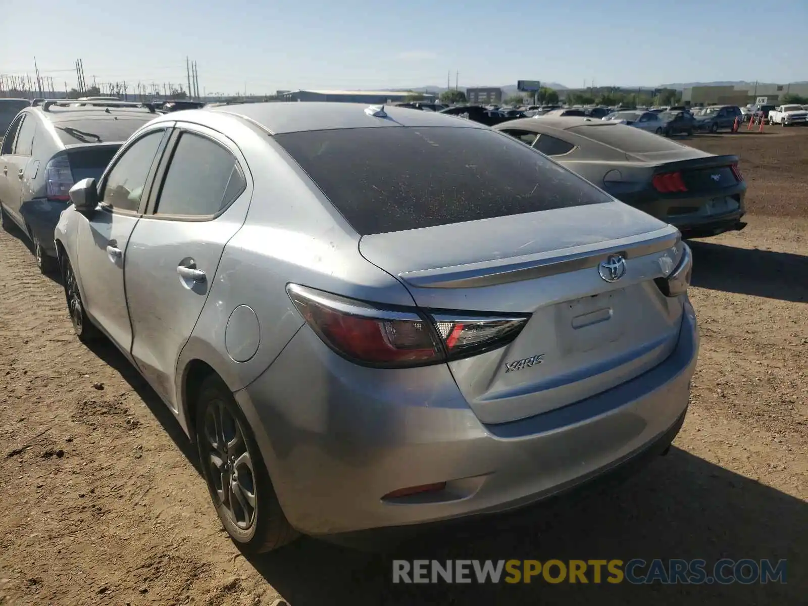 3 Photograph of a damaged car 3MYDLBYV4KY517445 TOYOTA YARIS 2019