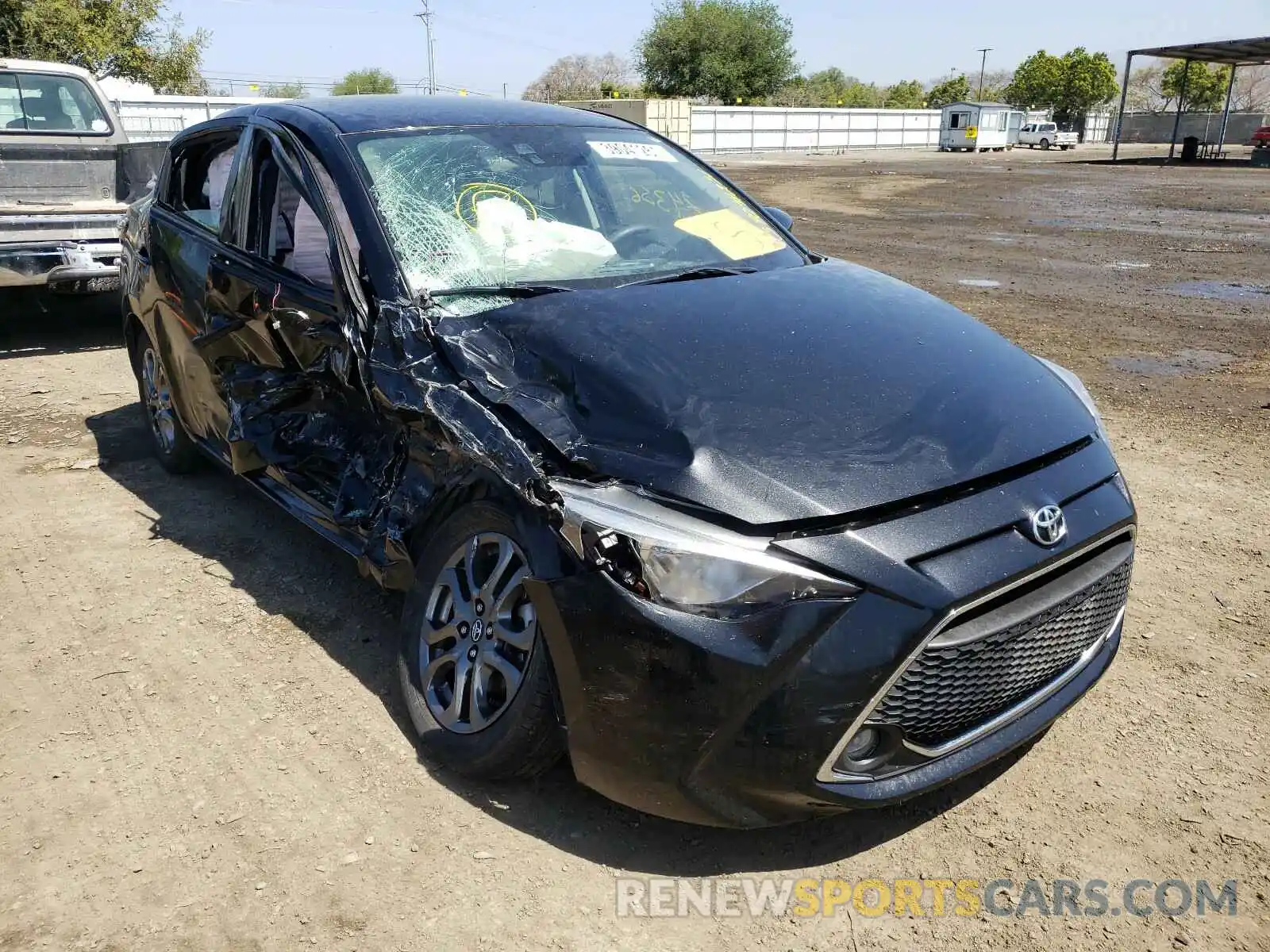 1 Photograph of a damaged car 3MYDLBYV4KY518806 TOYOTA YARIS 2019