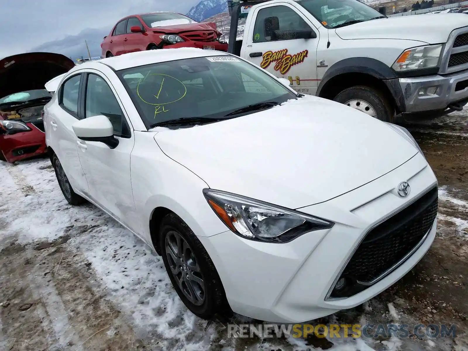 1 Photograph of a damaged car 3MYDLBYV4KY519003 TOYOTA YARIS 2019