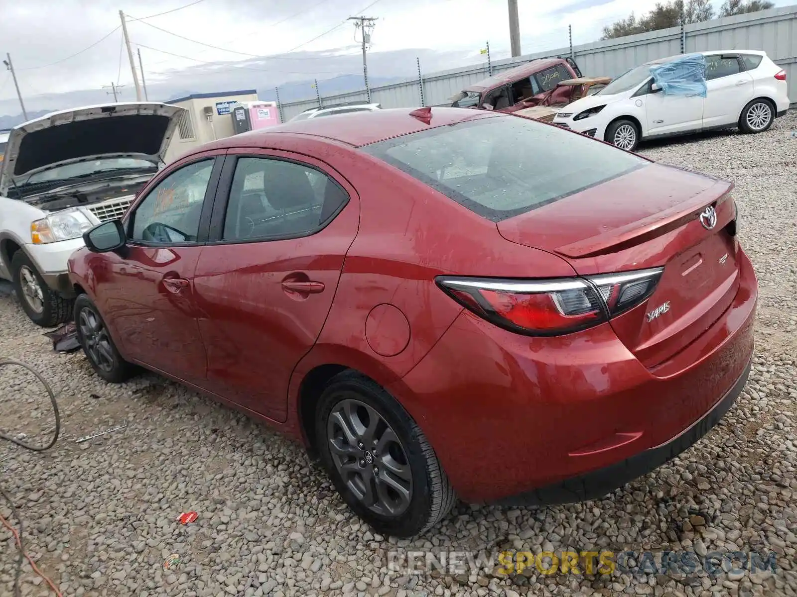 3 Photograph of a damaged car 3MYDLBYV4KY519762 TOYOTA YARIS 2019