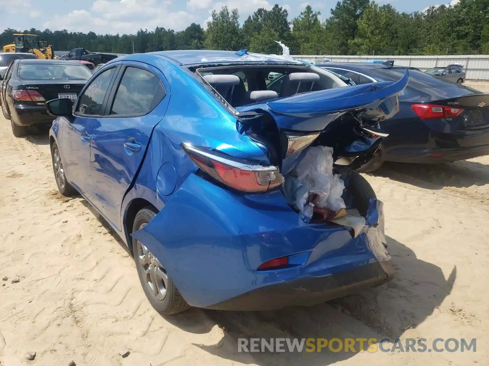 3 Photograph of a damaged car 3MYDLBYV4KY523505 TOYOTA YARIS 2019