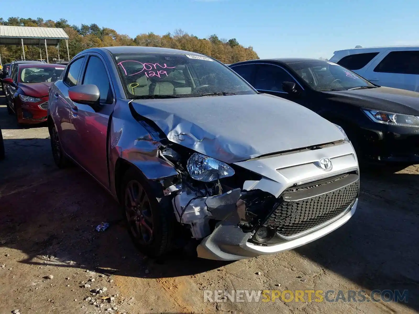 1 Photograph of a damaged car 3MYDLBYV4KY523813 TOYOTA YARIS 2019