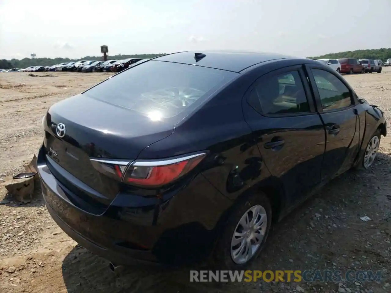 4 Photograph of a damaged car 3MYDLBYV4KY524377 TOYOTA YARIS 2019