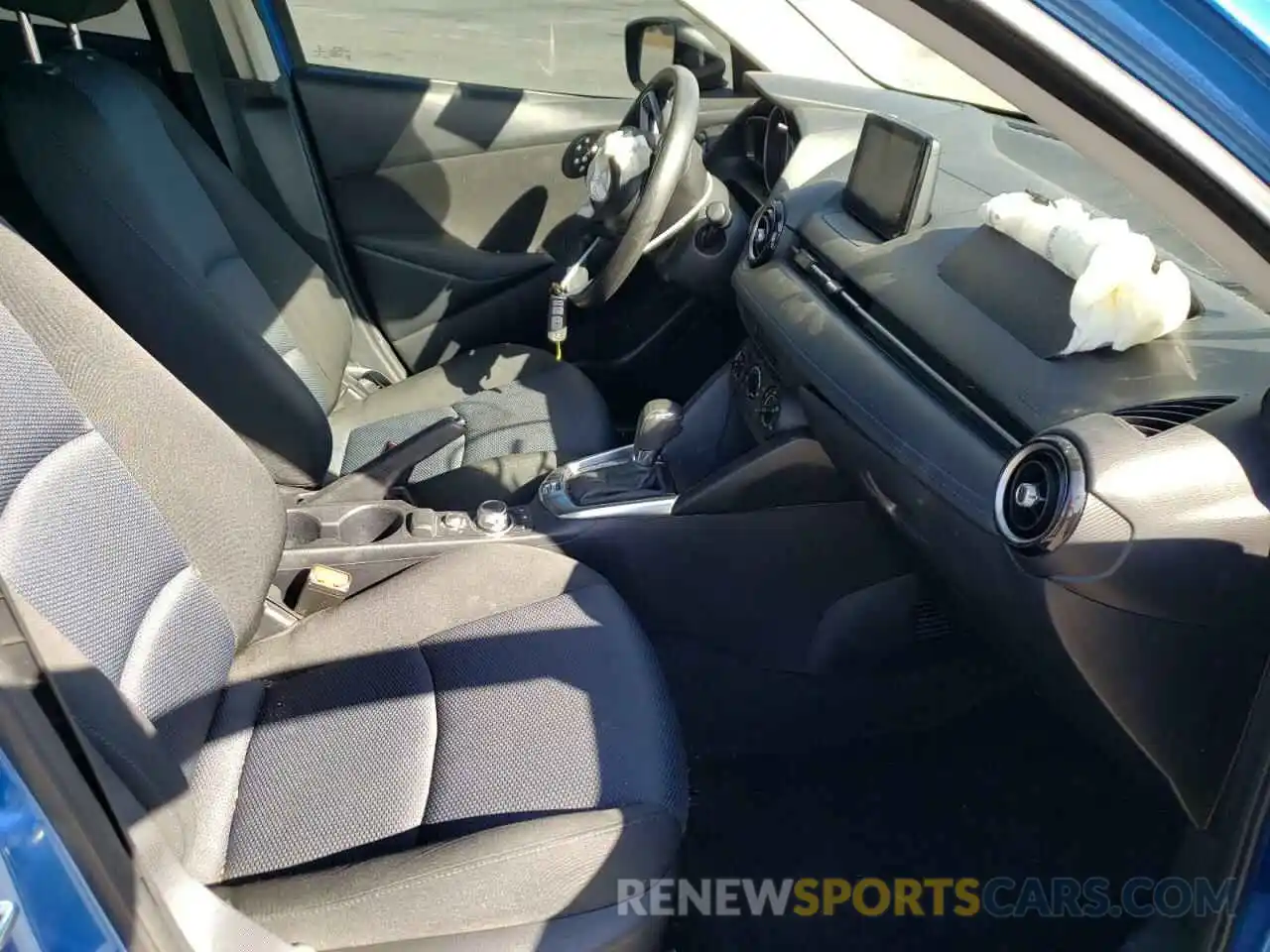 5 Photograph of a damaged car 3MYDLBYV4KY524623 TOYOTA YARIS 2019