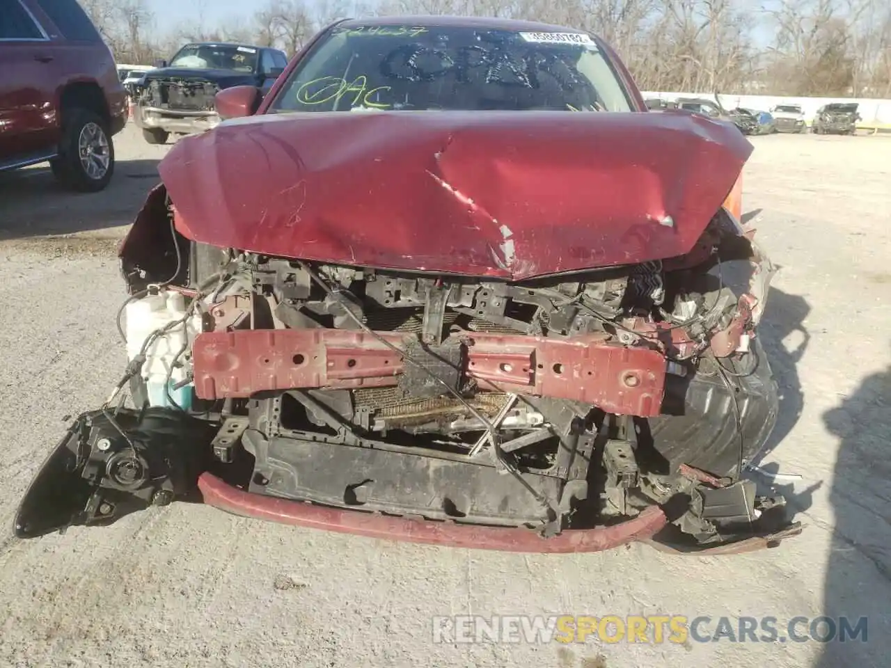 9 Photograph of a damaged car 3MYDLBYV4KY524637 TOYOTA YARIS 2019