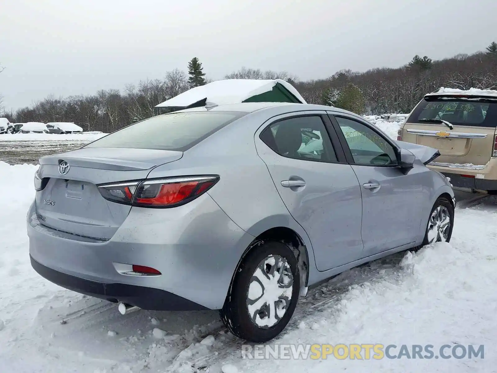 4 Photograph of a damaged car 3MYDLBYV4KY524847 TOYOTA YARIS 2019