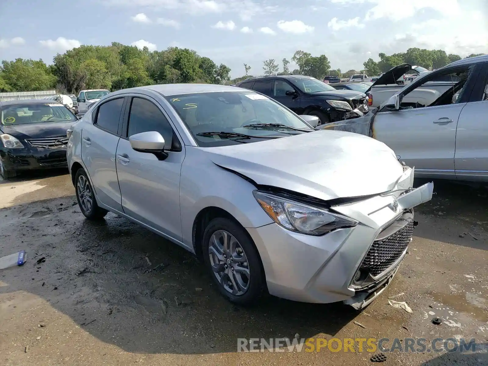 1 Photograph of a damaged car 3MYDLBYV4KY525092 TOYOTA YARIS 2019