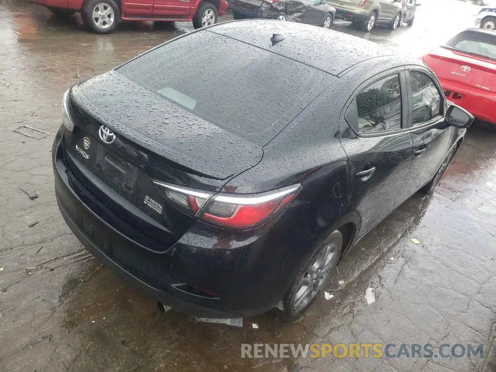 4 Фотография поврежденного автомобиля 3MYDLBYV4KY525884 TOYOTA YARIS 2019