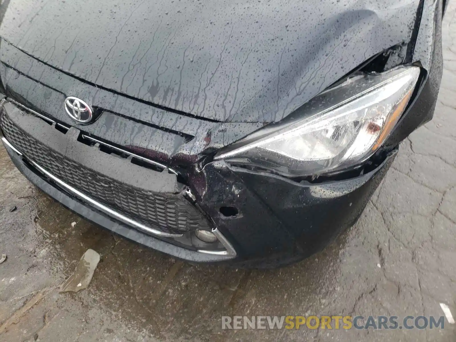 9 Photograph of a damaged car 3MYDLBYV4KY525884 TOYOTA YARIS 2019