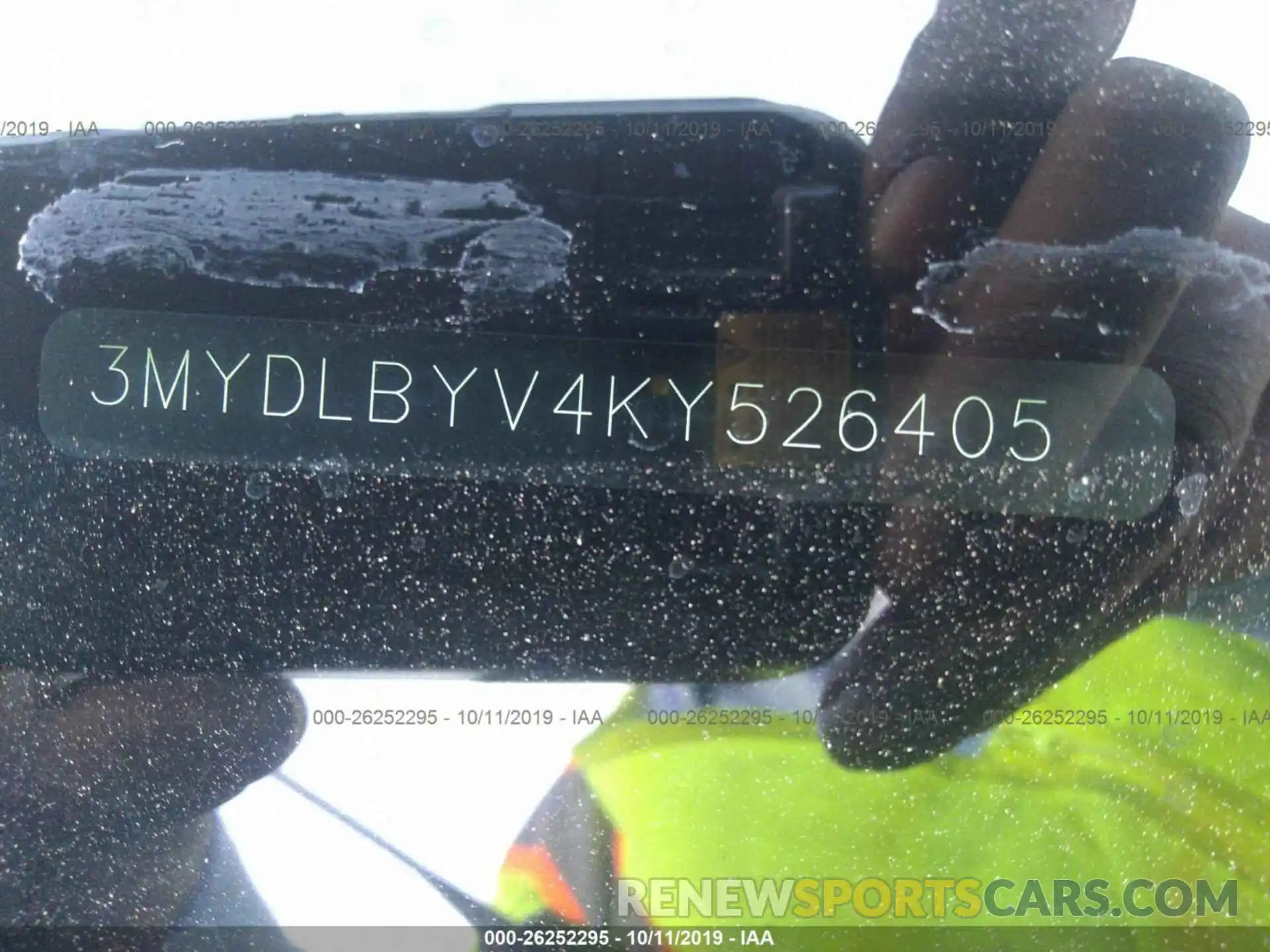 9 Photograph of a damaged car 3MYDLBYV4KY526405 TOYOTA YARIS 2019