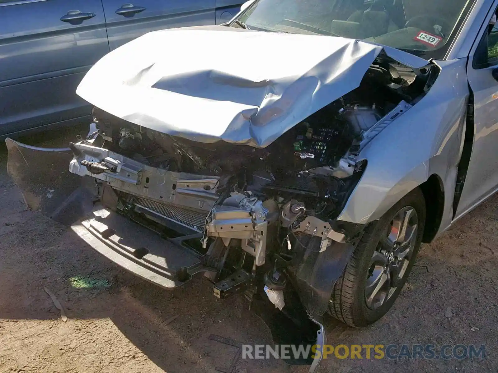 9 Photograph of a damaged car 3MYDLBYV5KY503523 TOYOTA YARIS 2019