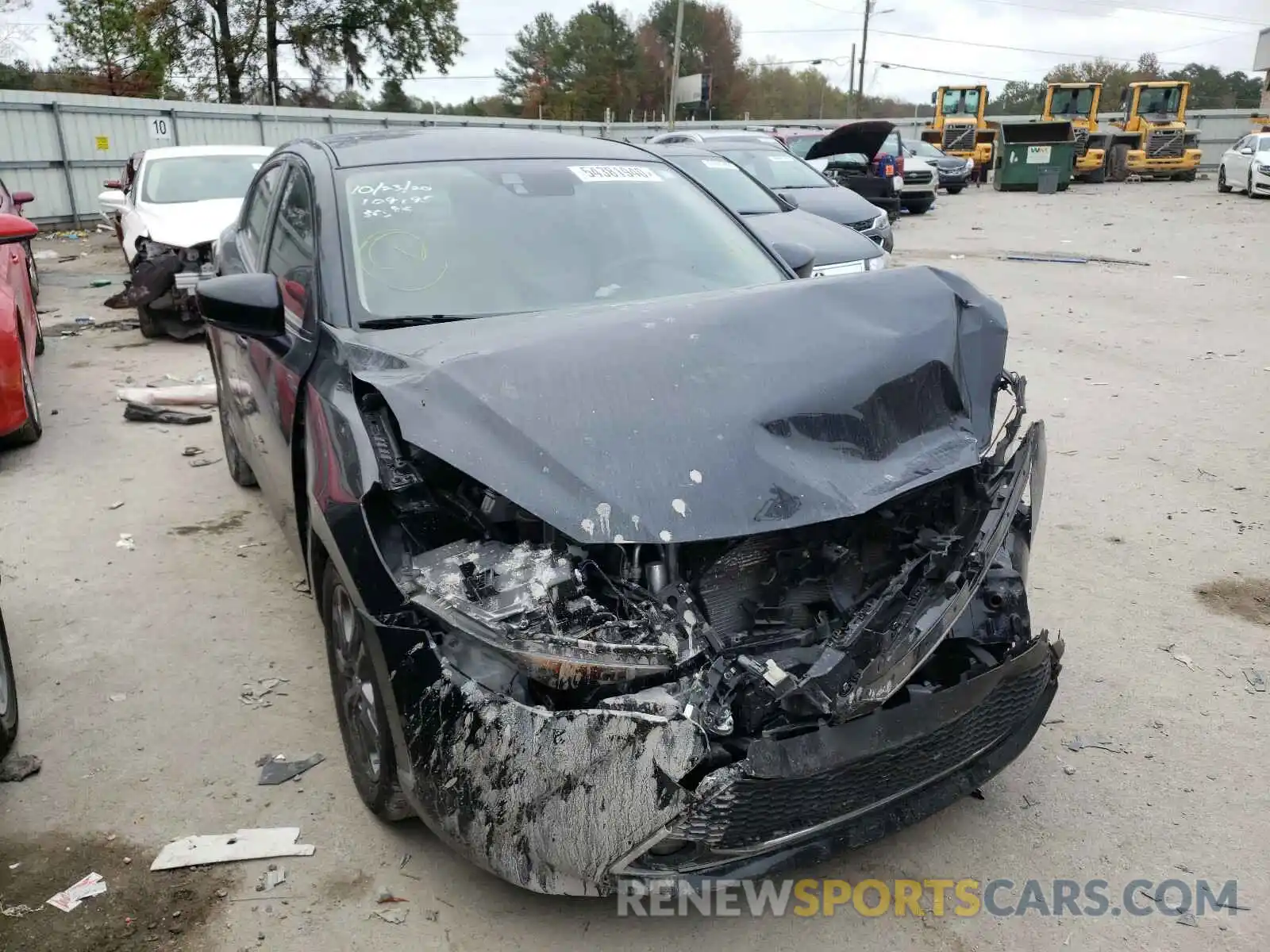 1 Photograph of a damaged car 3MYDLBYV5KY503702 TOYOTA YARIS 2019