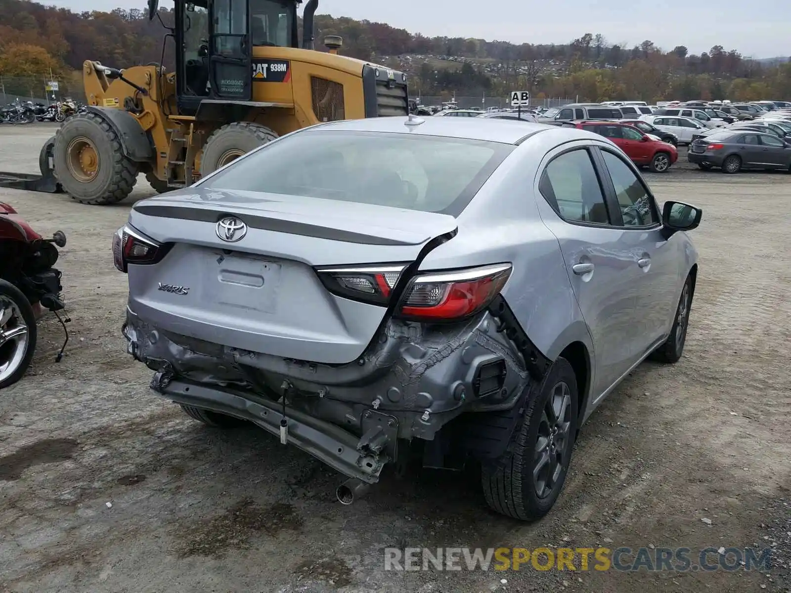 4 Photograph of a damaged car 3MYDLBYV5KY504400 TOYOTA YARIS 2019