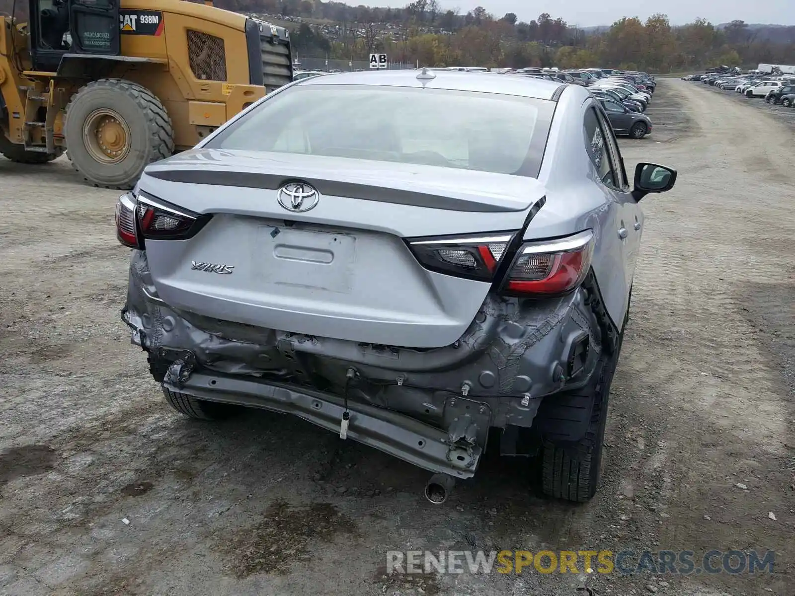 9 Photograph of a damaged car 3MYDLBYV5KY504400 TOYOTA YARIS 2019