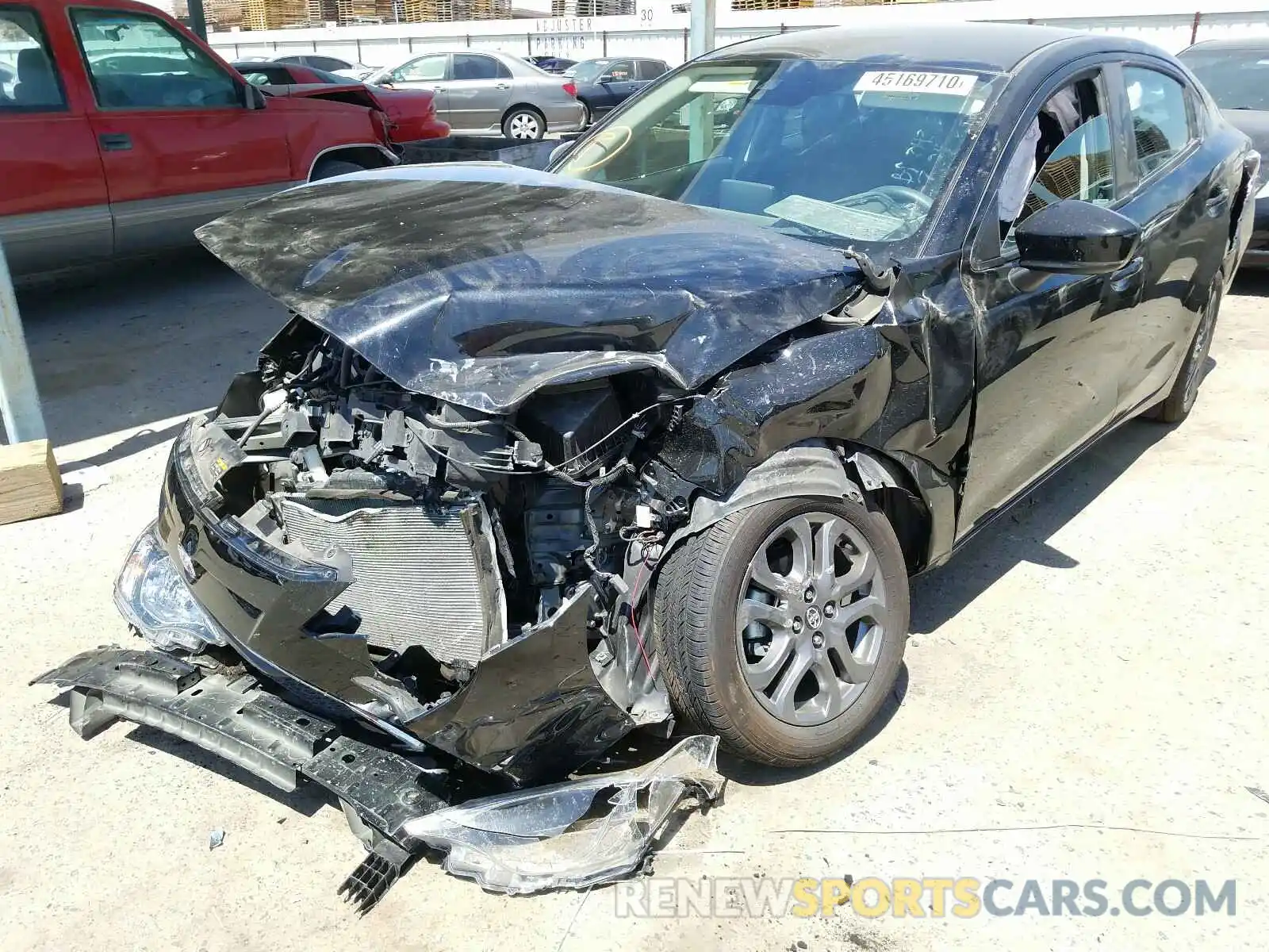 2 Photograph of a damaged car 3MYDLBYV5KY505126 TOYOTA YARIS 2019