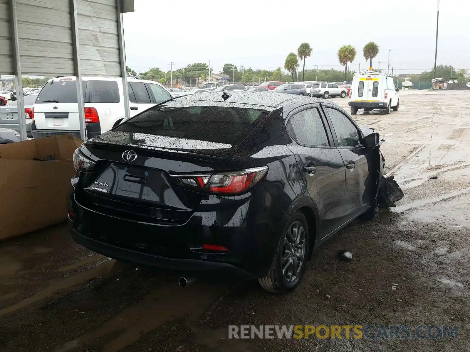 4 Photograph of a damaged car 3MYDLBYV5KY505157 TOYOTA YARIS 2019