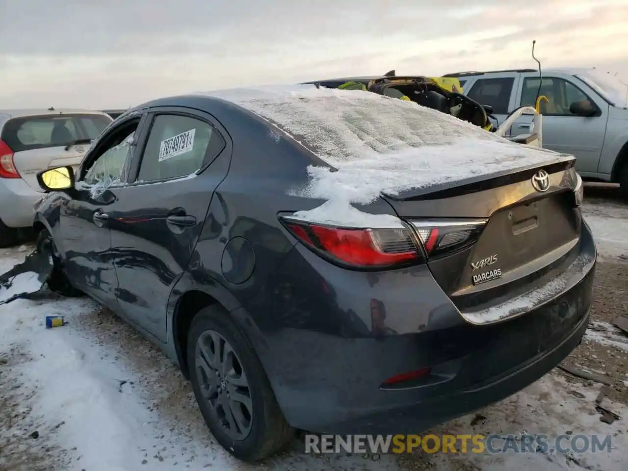 3 Photograph of a damaged car 3MYDLBYV5KY505174 TOYOTA YARIS 2019