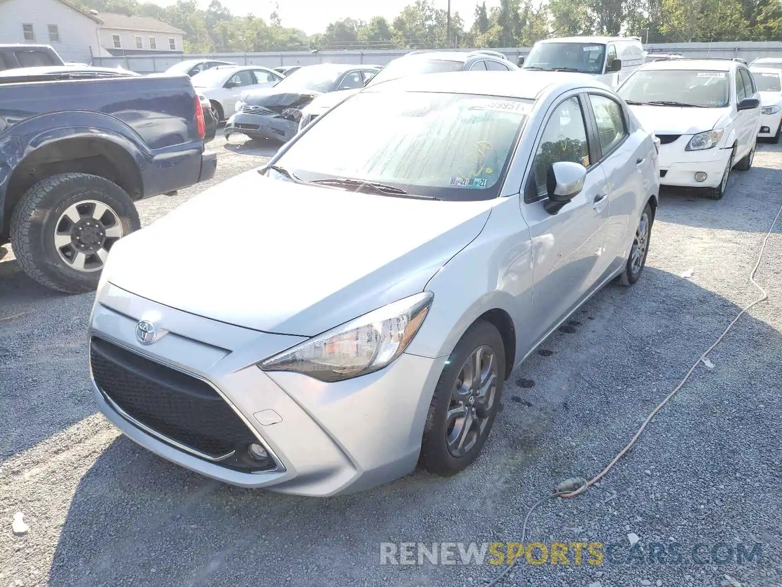 2 Photograph of a damaged car 3MYDLBYV5KY505269 TOYOTA YARIS 2019