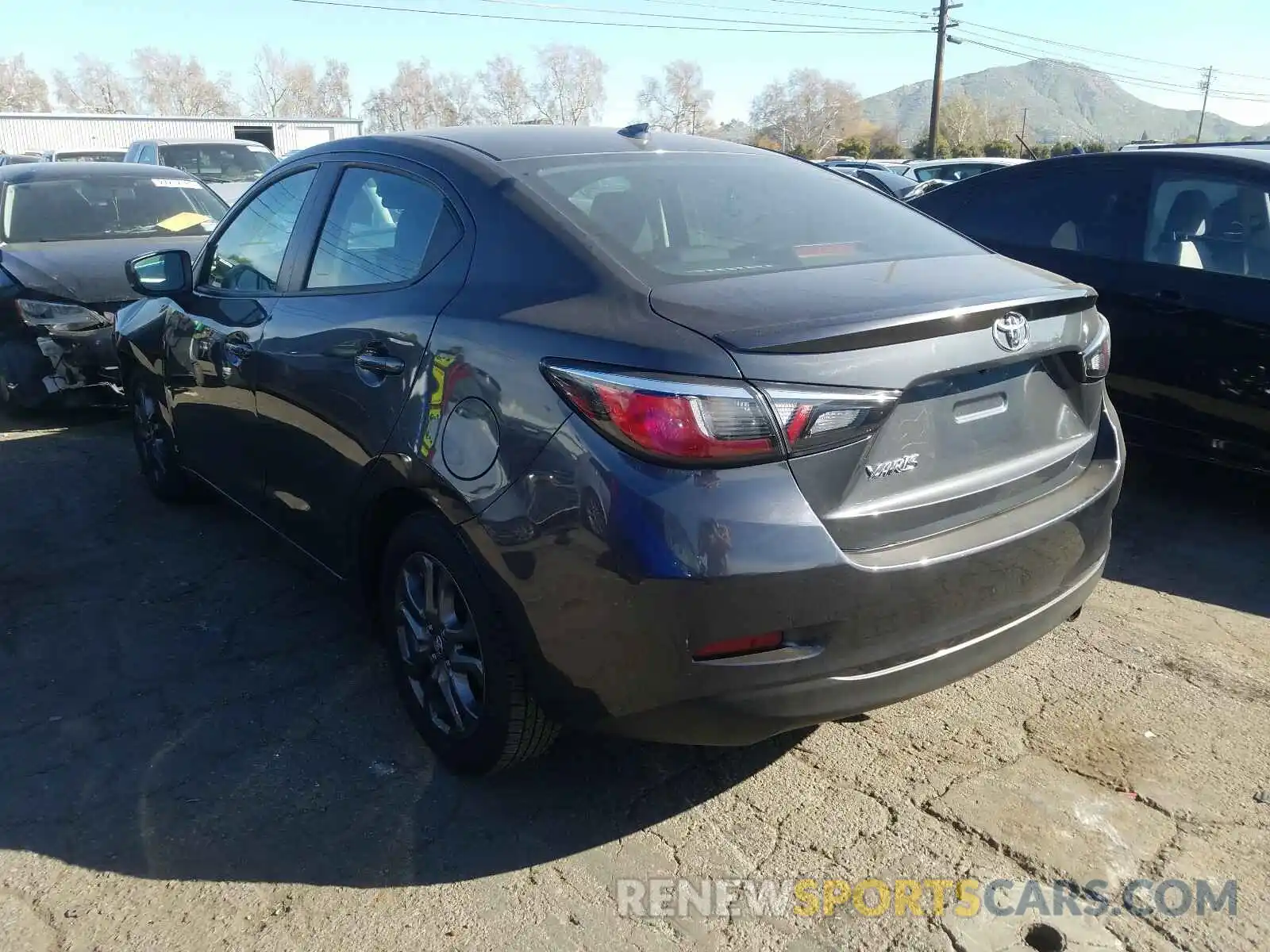 3 Photograph of a damaged car 3MYDLBYV5KY506728 TOYOTA YARIS 2019