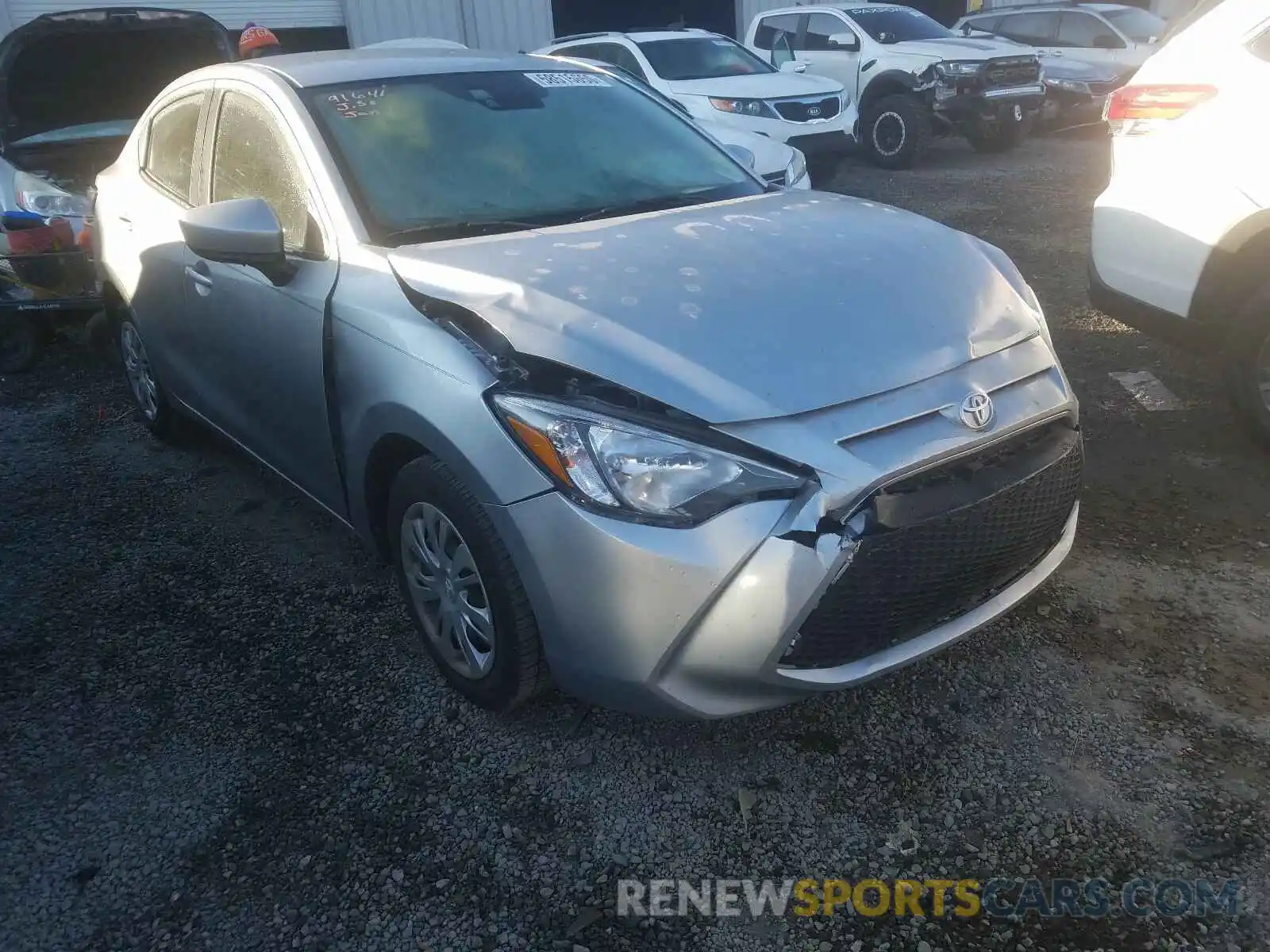 1 Photograph of a damaged car 3MYDLBYV5KY506857 TOYOTA YARIS 2019