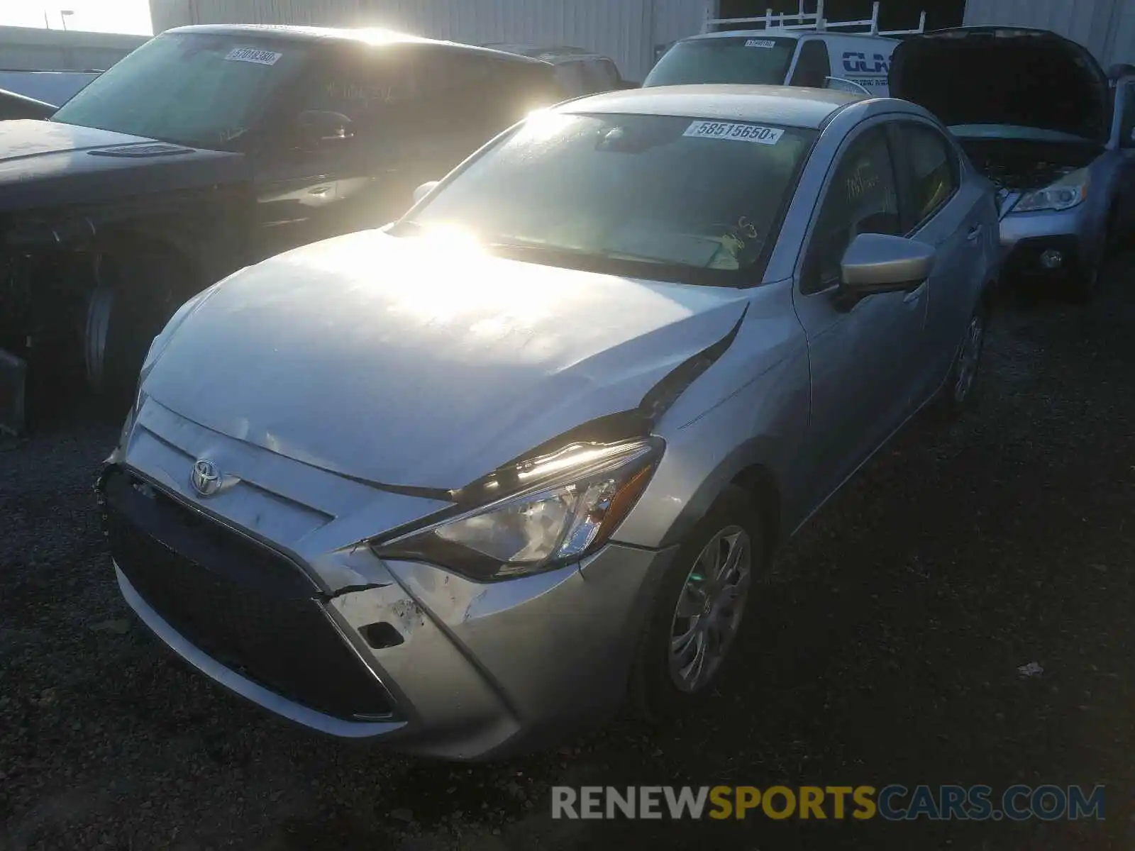 2 Photograph of a damaged car 3MYDLBYV5KY506857 TOYOTA YARIS 2019