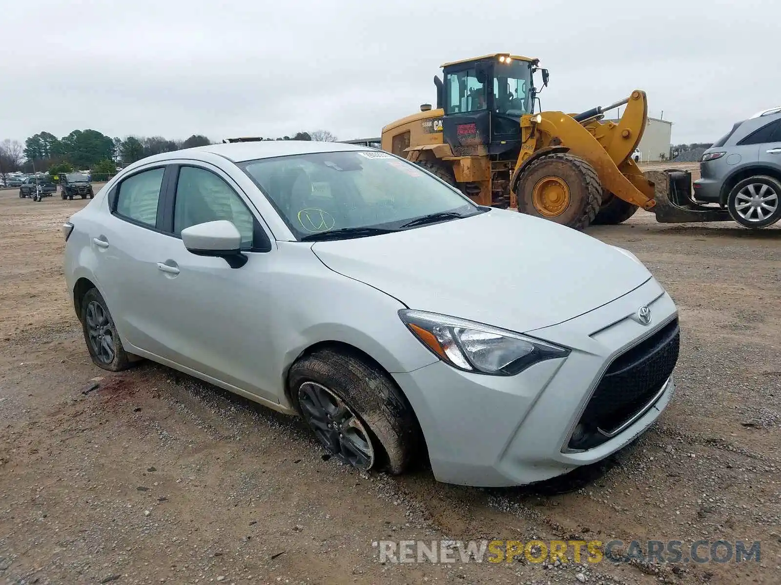 1 Photograph of a damaged car 3MYDLBYV5KY506924 TOYOTA YARIS 2019