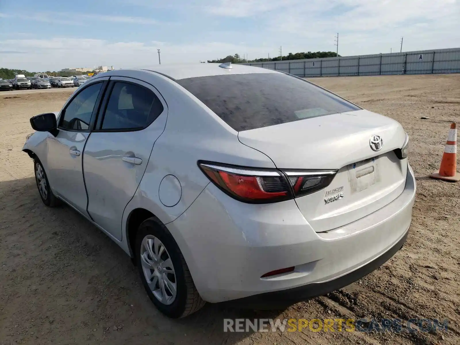 3 Photograph of a damaged car 3MYDLBYV5KY506941 TOYOTA YARIS 2019