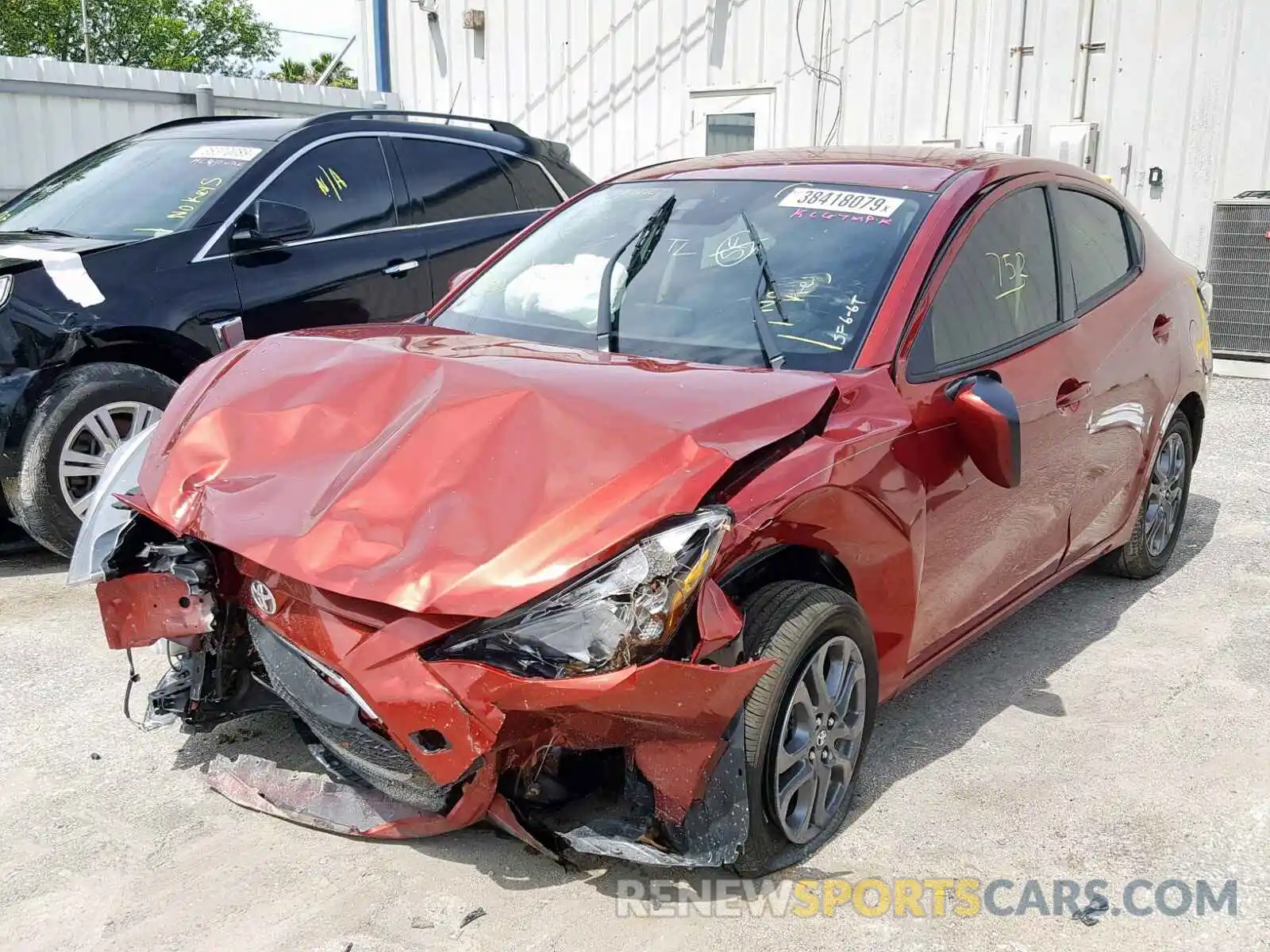 2 Photograph of a damaged car 3MYDLBYV5KY507975 TOYOTA YARIS 2019
