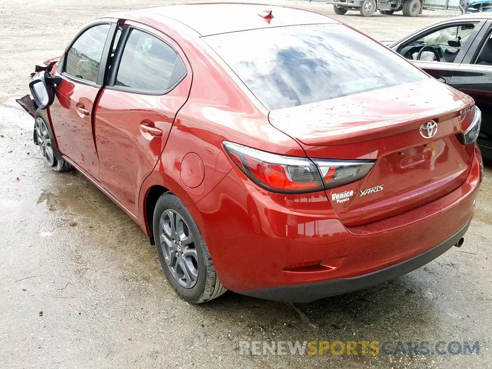 3 Photograph of a damaged car 3MYDLBYV5KY507975 TOYOTA YARIS 2019