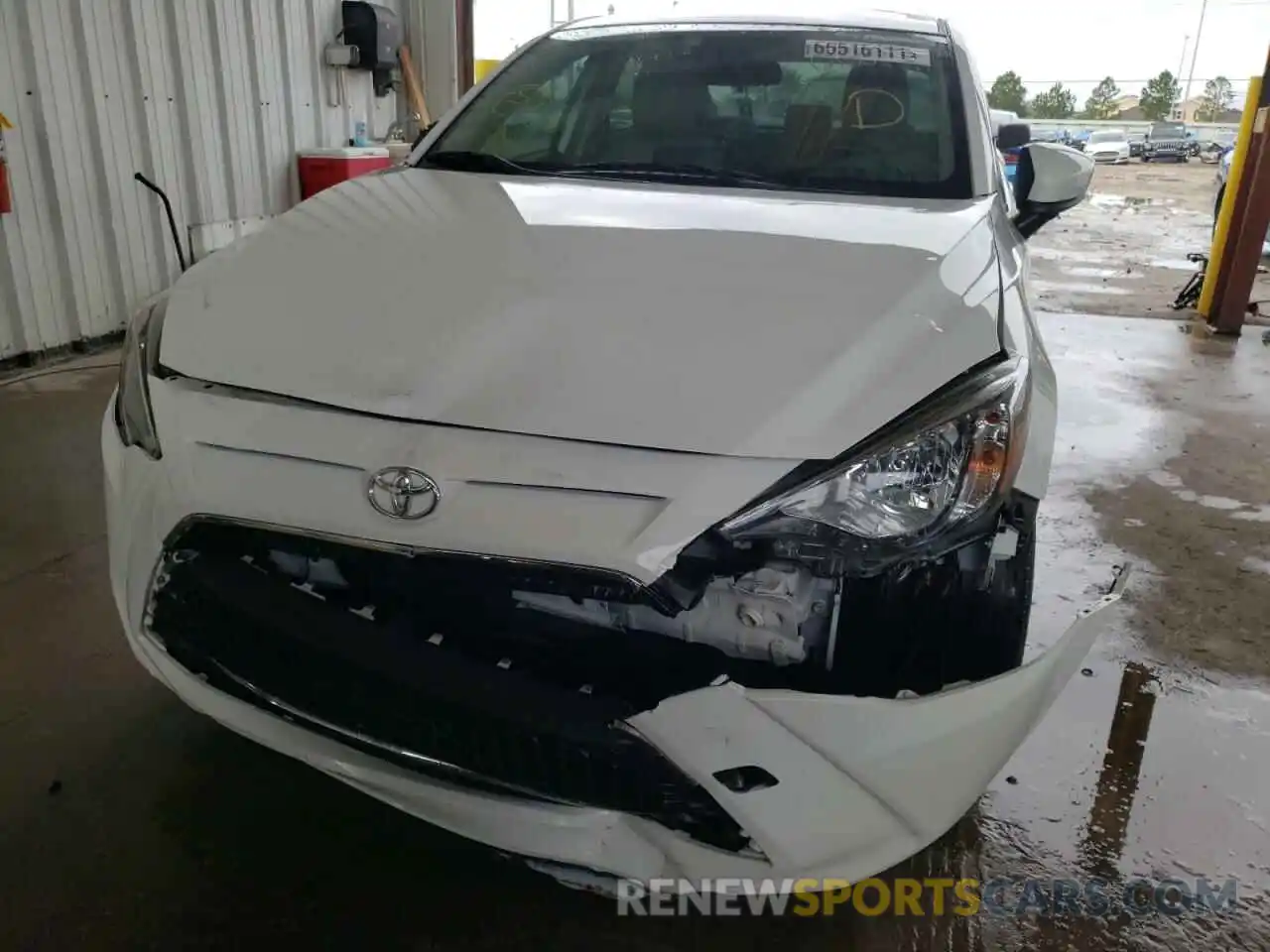 9 Photograph of a damaged car 3MYDLBYV5KY508379 TOYOTA YARIS 2019