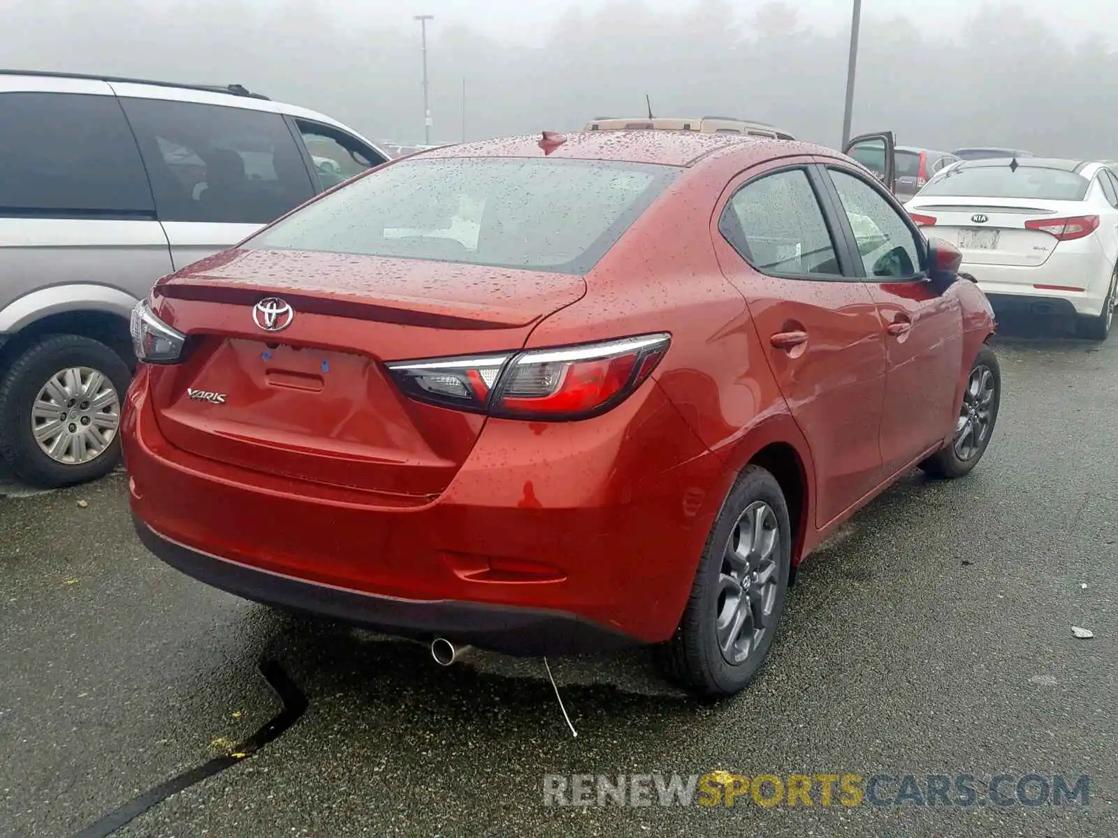 4 Photograph of a damaged car 3MYDLBYV5KY509175 TOYOTA YARIS 2019