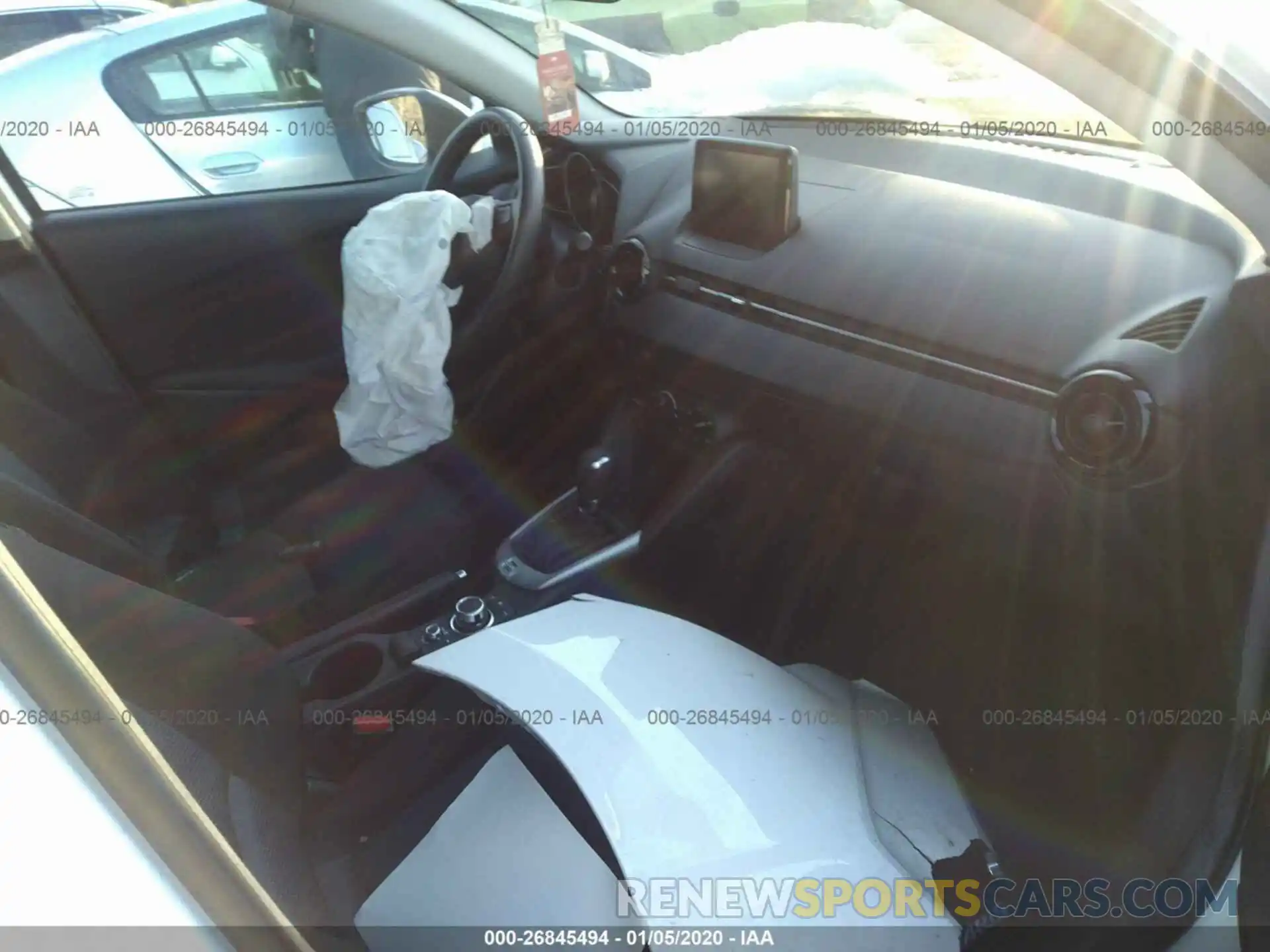 5 Photograph of a damaged car 3MYDLBYV5KY509399 TOYOTA YARIS 2019