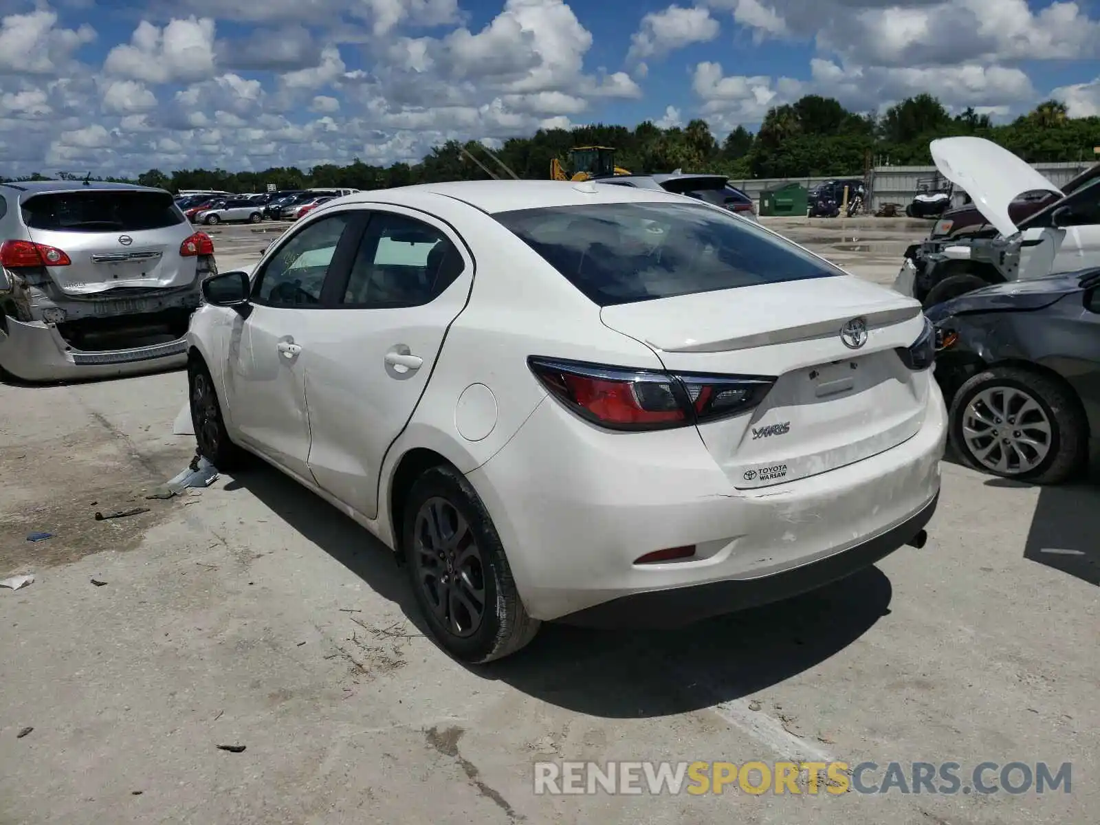 3 Photograph of a damaged car 3MYDLBYV5KY509497 TOYOTA YARIS 2019