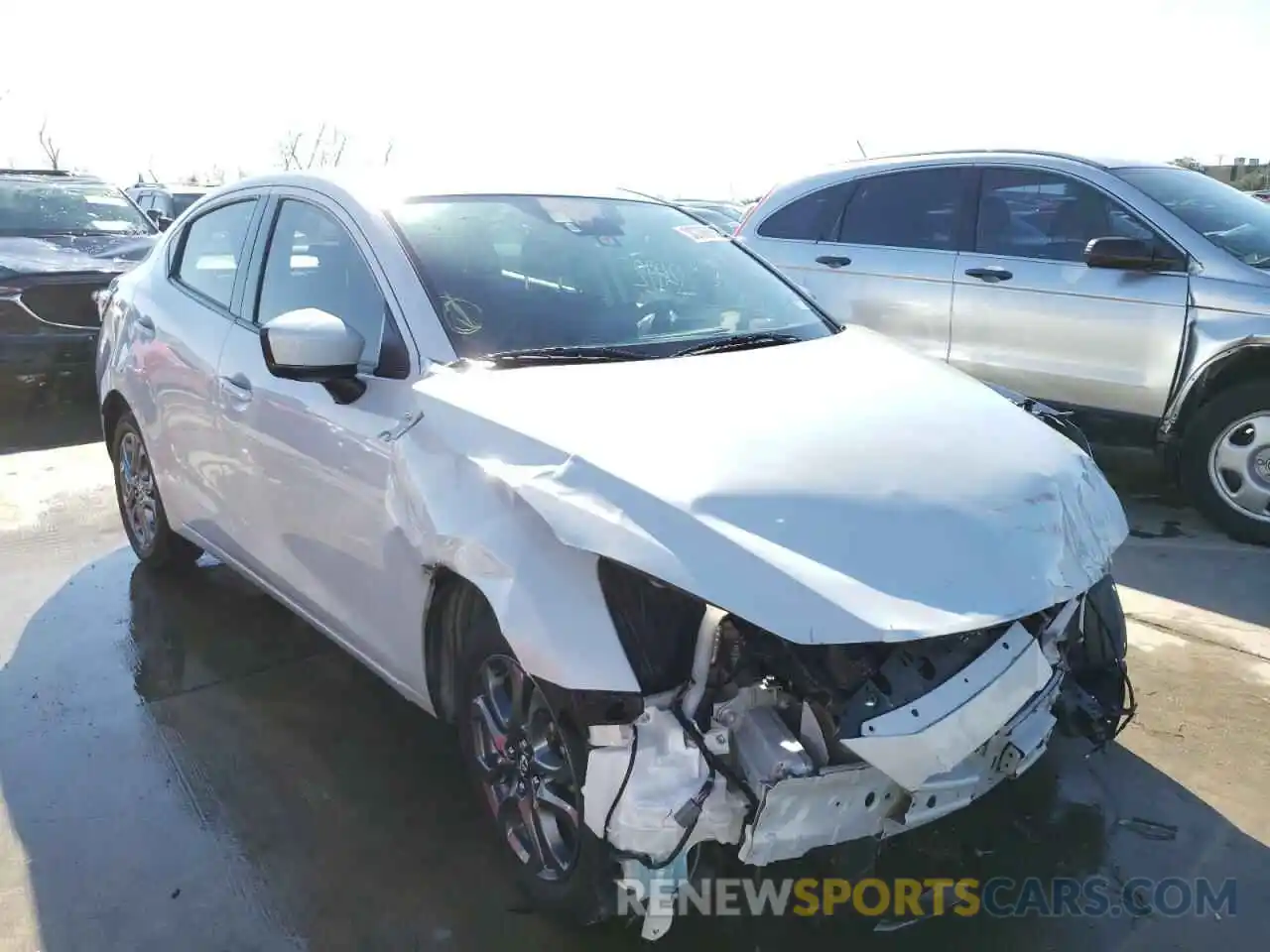 1 Photograph of a damaged car 3MYDLBYV5KY510293 TOYOTA YARIS 2019