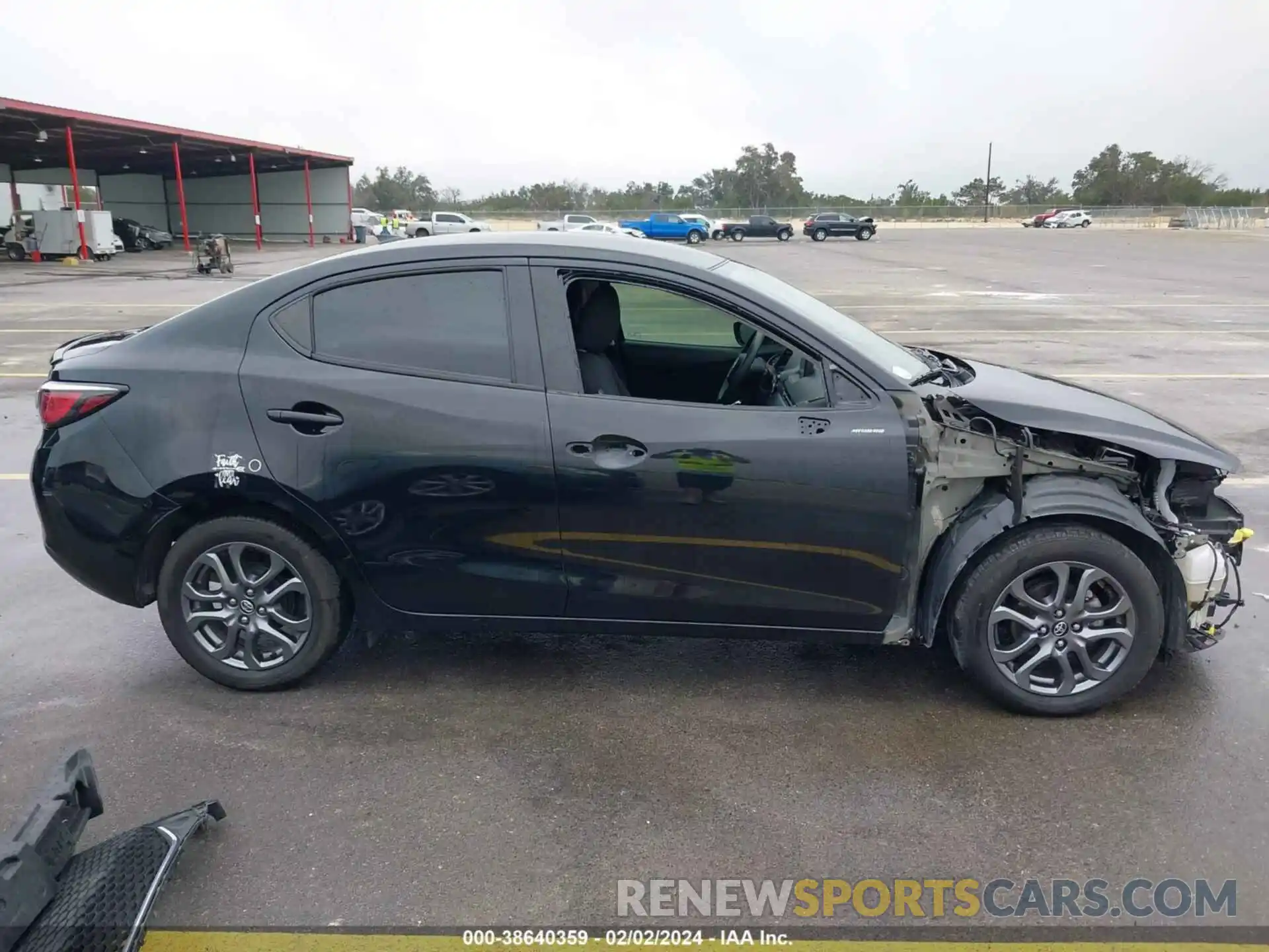 14 Photograph of a damaged car 3MYDLBYV5KY511881 TOYOTA YARIS 2019