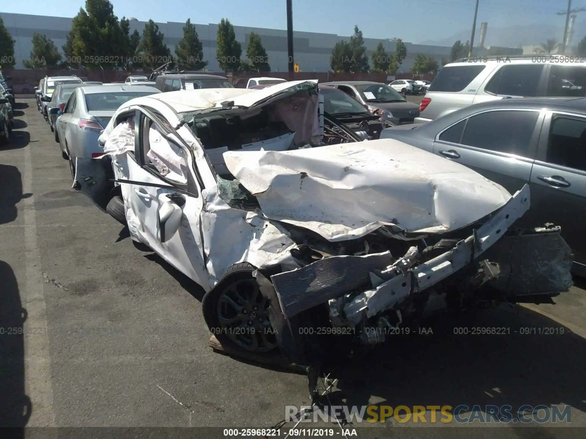 6 Photograph of a damaged car 3MYDLBYV5KY512318 TOYOTA YARIS 2019