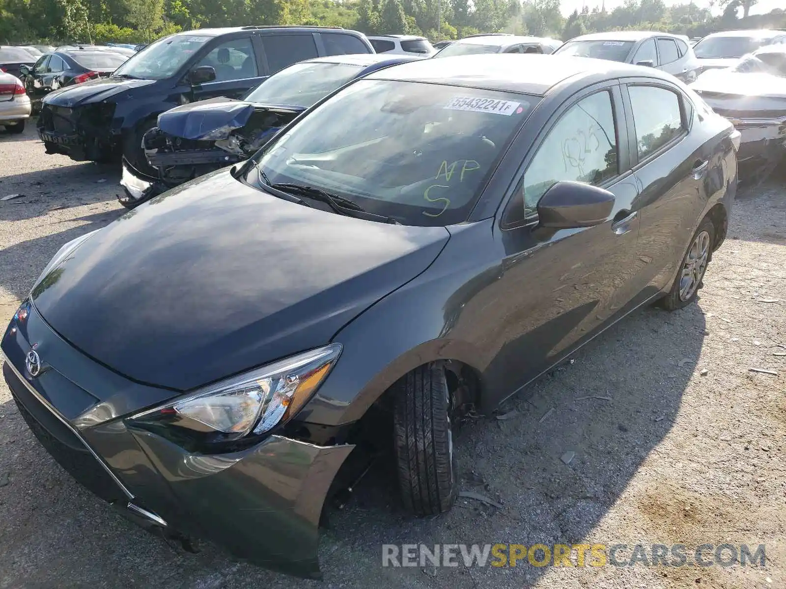 2 Photograph of a damaged car 3MYDLBYV5KY513095 TOYOTA YARIS 2019