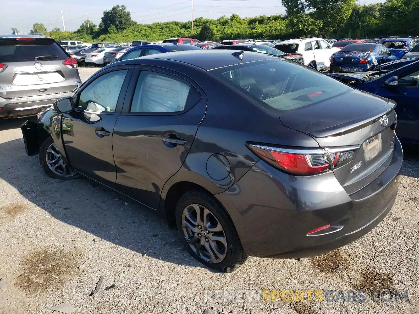 3 Photograph of a damaged car 3MYDLBYV5KY513095 TOYOTA YARIS 2019