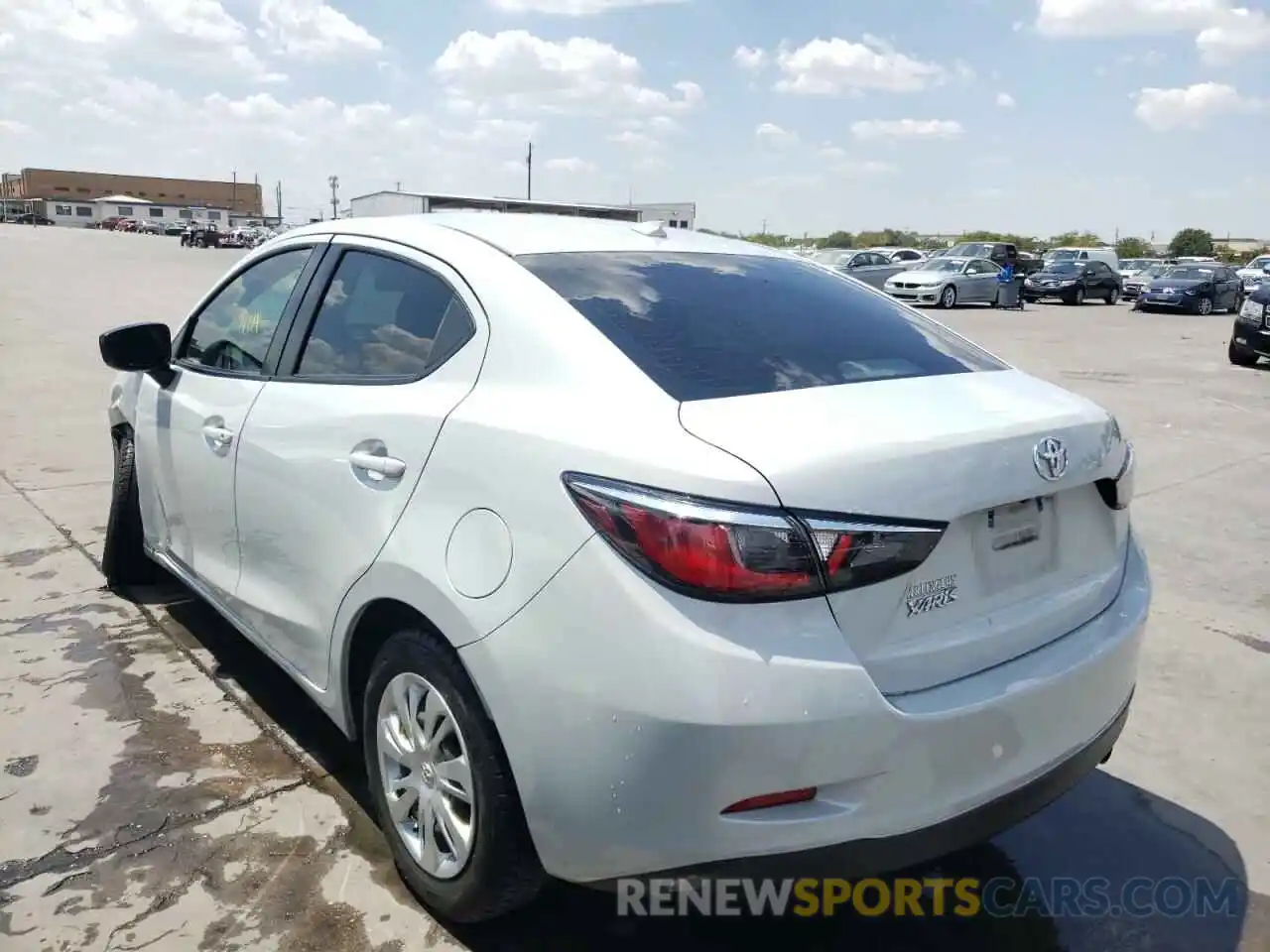 3 Photograph of a damaged car 3MYDLBYV5KY514425 TOYOTA YARIS 2019