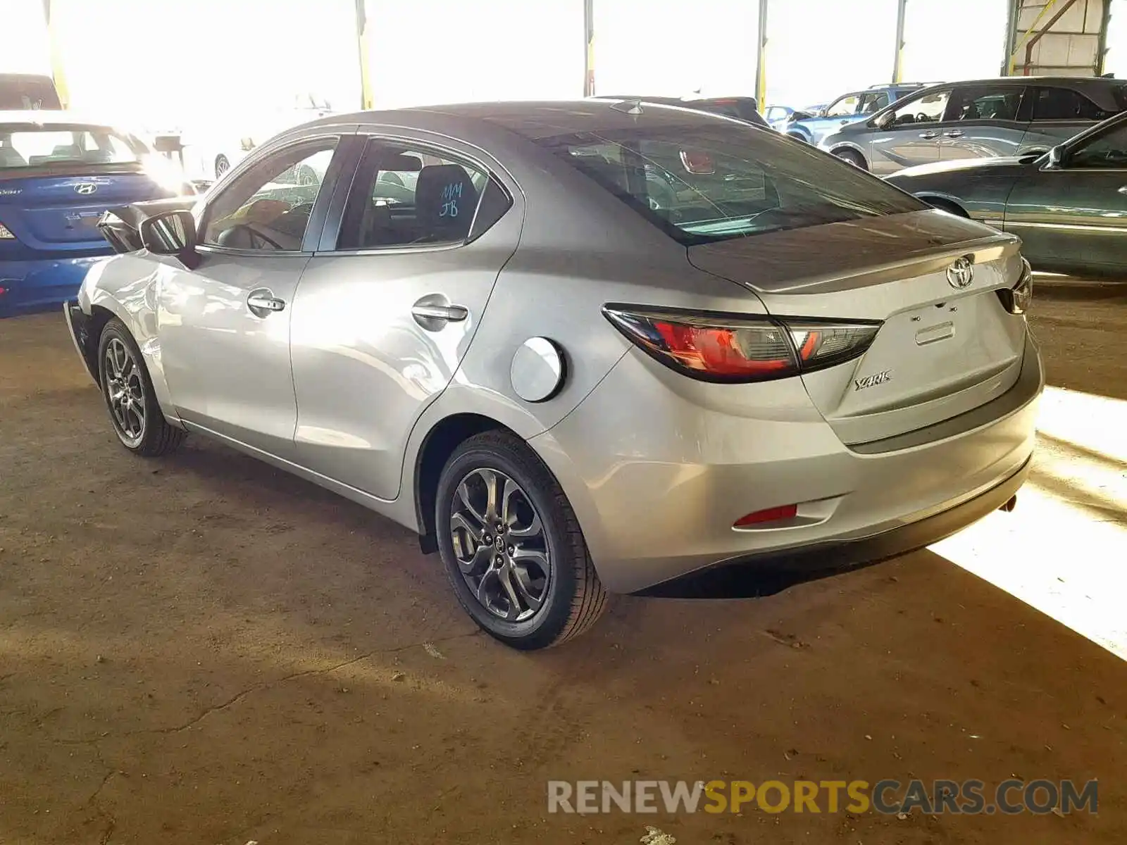 3 Photograph of a damaged car 3MYDLBYV5KY514635 TOYOTA YARIS 2019