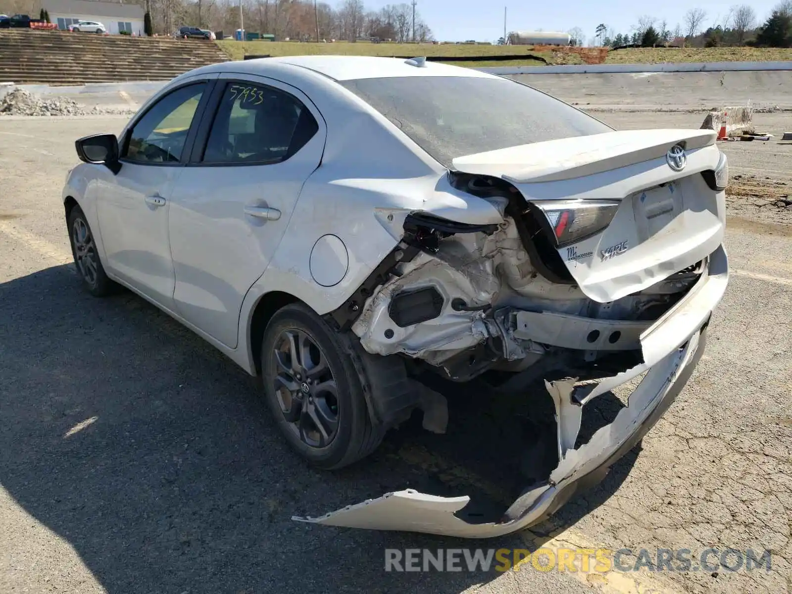 3 Photograph of a damaged car 3MYDLBYV5KY516563 TOYOTA YARIS 2019