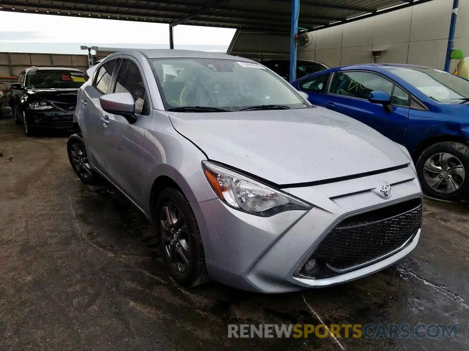 1 Photograph of a damaged car 3MYDLBYV5KY516692 TOYOTA YARIS 2019