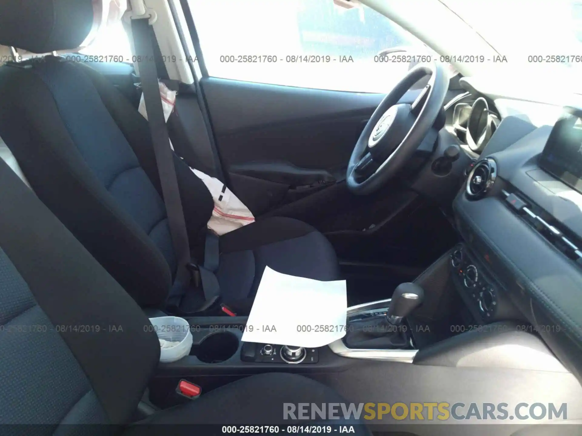 5 Photograph of a damaged car 3MYDLBYV5KY517065 TOYOTA YARIS 2019