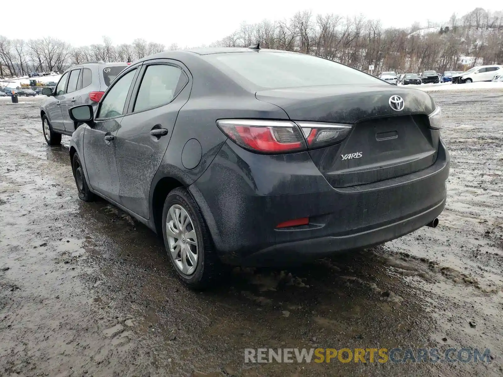 3 Photograph of a damaged car 3MYDLBYV5KY517387 TOYOTA YARIS 2019