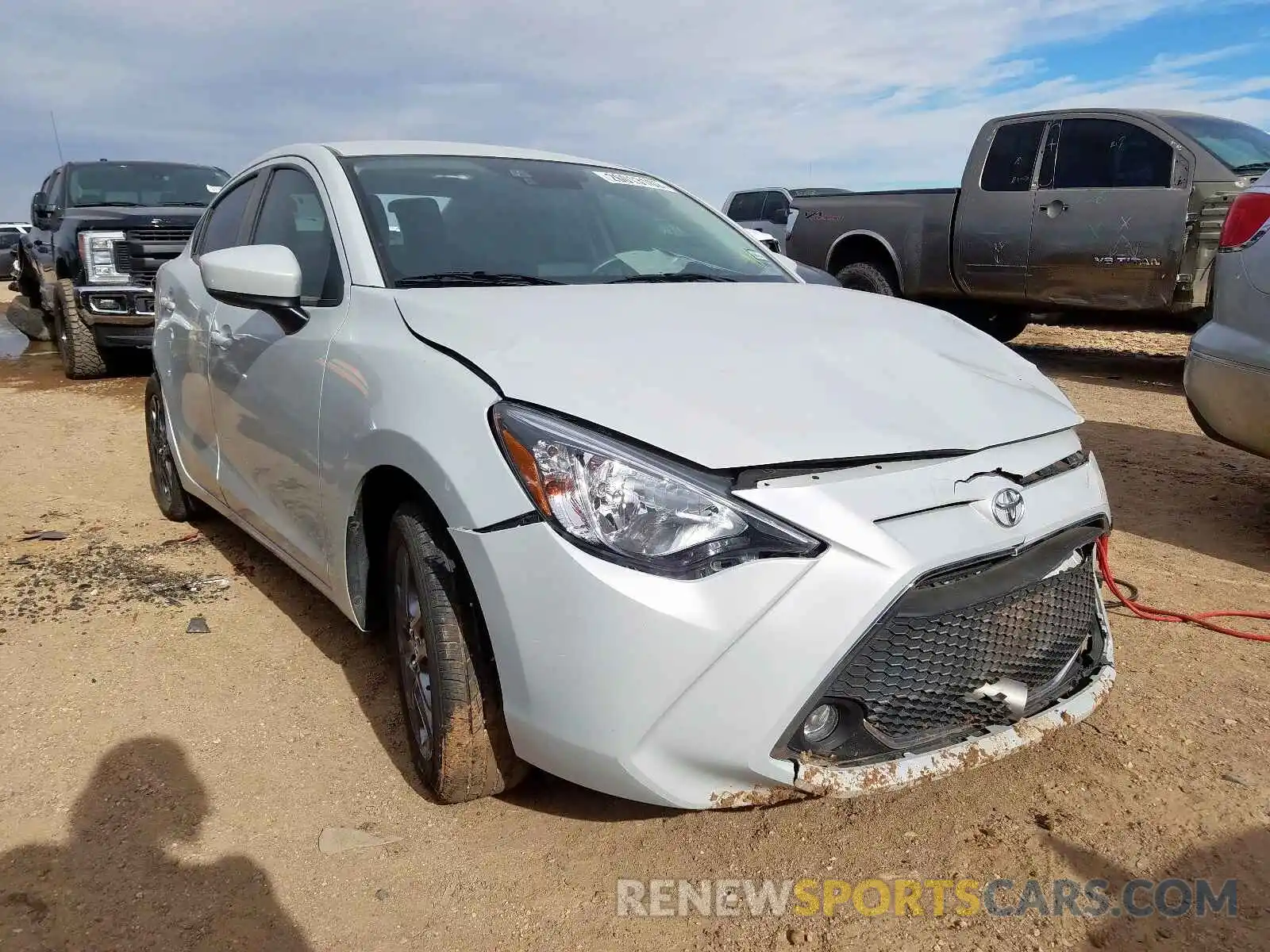 1 Photograph of a damaged car 3MYDLBYV5KY518278 TOYOTA YARIS 2019